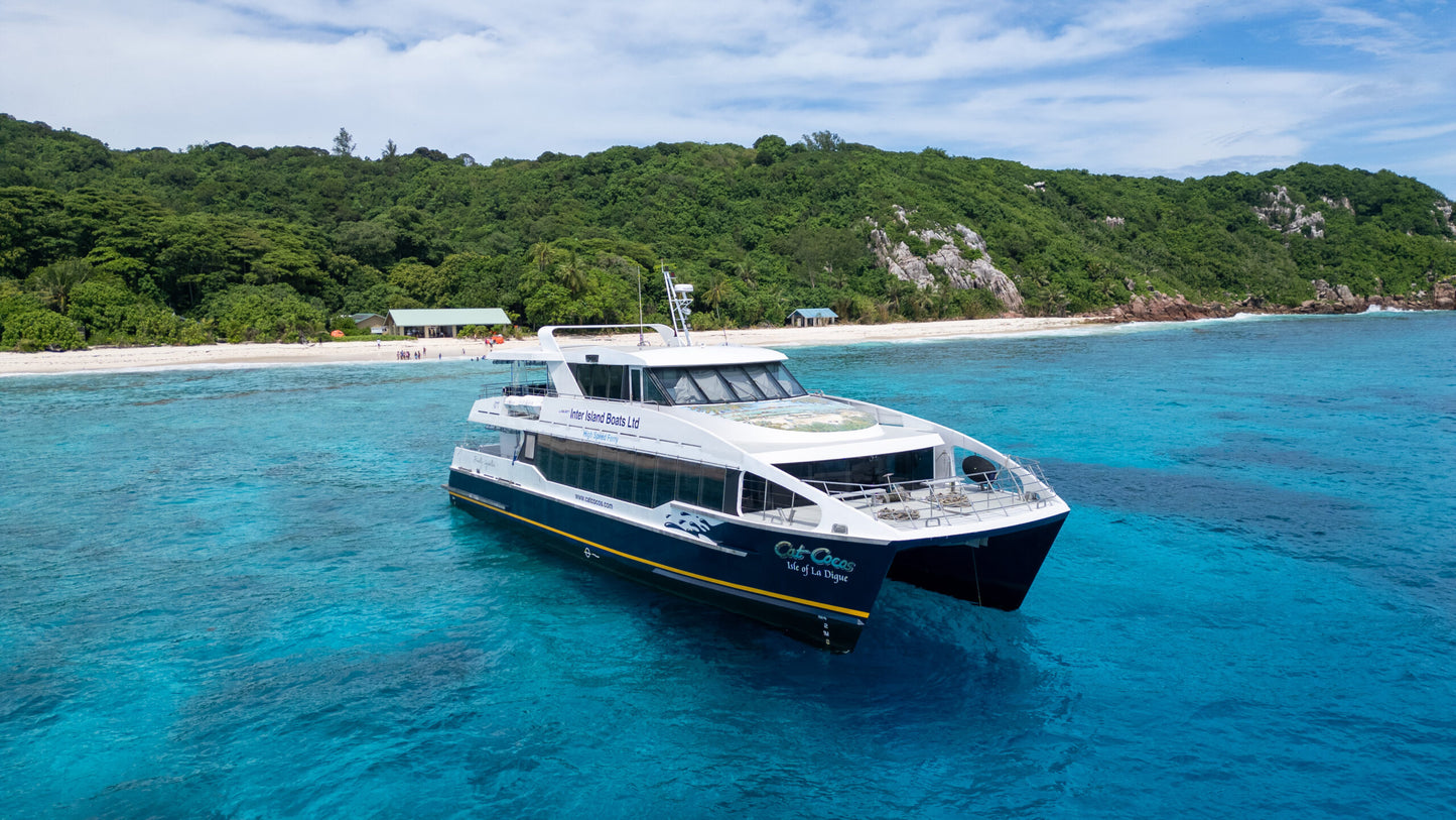 Ship to PRASLIN on Cat Coco